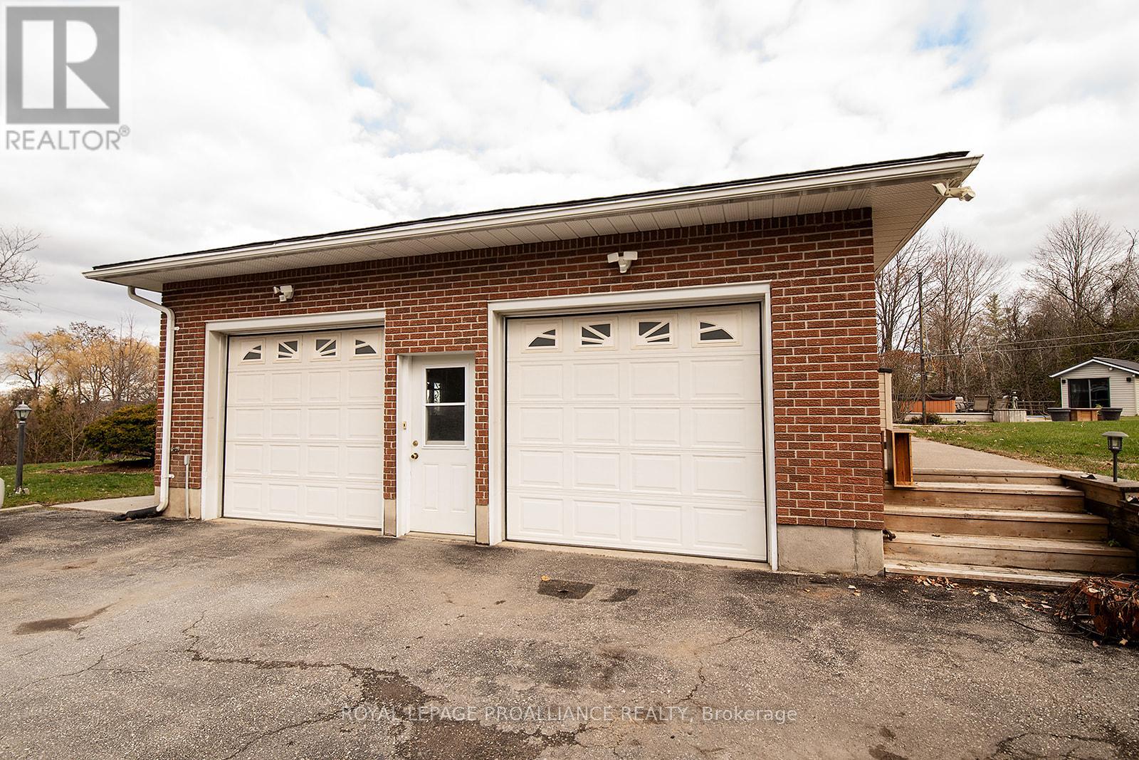 31 Nobes Road, Quinte West, Ontario  K0K 2C0 - Photo 5 - X12604198