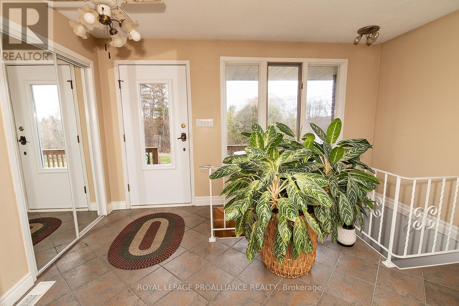 31 Nobes Road, Quinte West, Ontario  K0K 2C0 - Photo 6 - X12604198