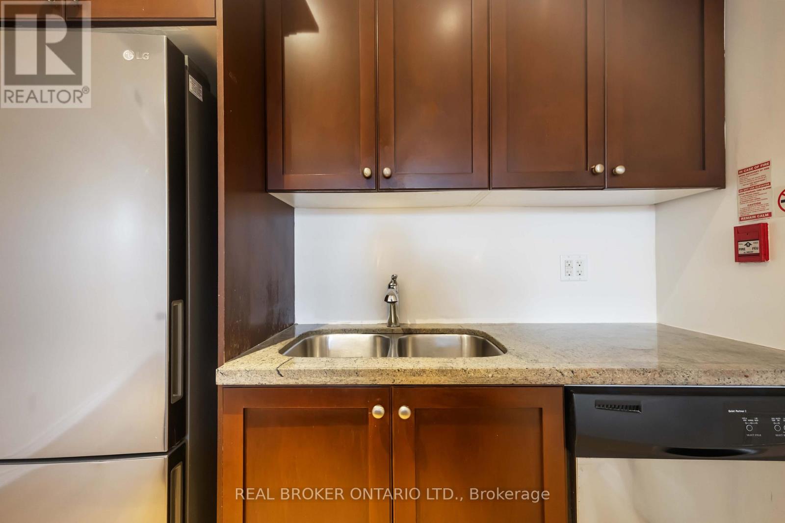 4 - 85 Beech Avenue, Toronto (The Beaches), Ontario  M4E 3H5 - Photo 17 - E12604584