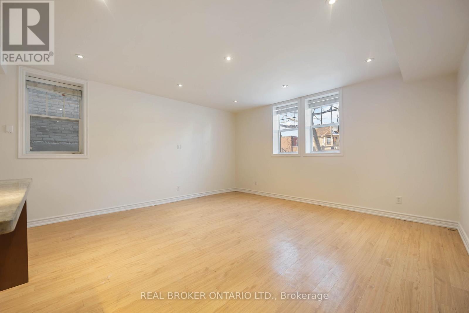 4 - 85 Beech Avenue, Toronto (The Beaches), Ontario  M4E 3H5 - Photo 4 - E12604584