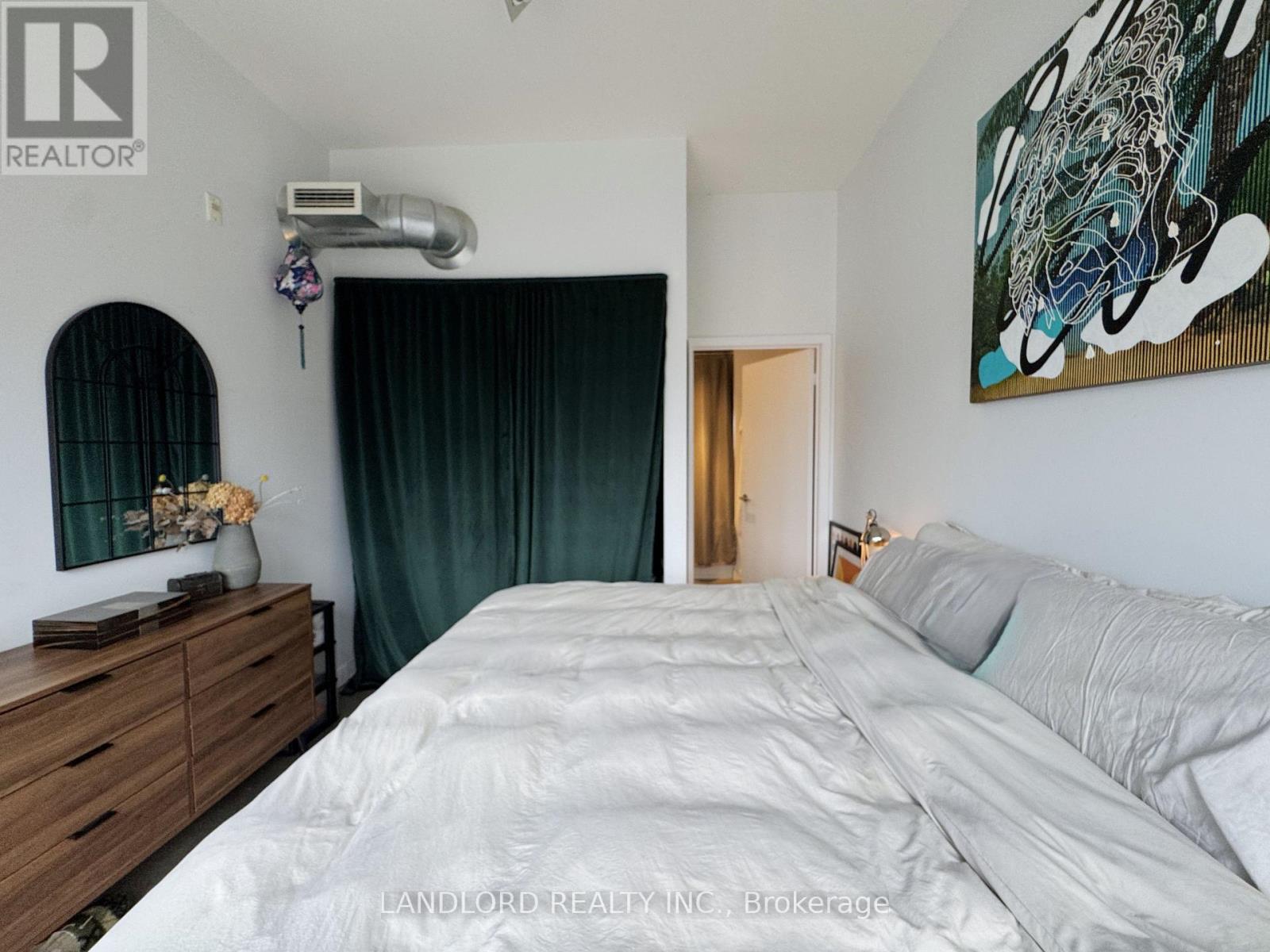 209 - 625 Queen Street E, Toronto, Ontario  M4M 1G4 - Photo 10 - E12604614