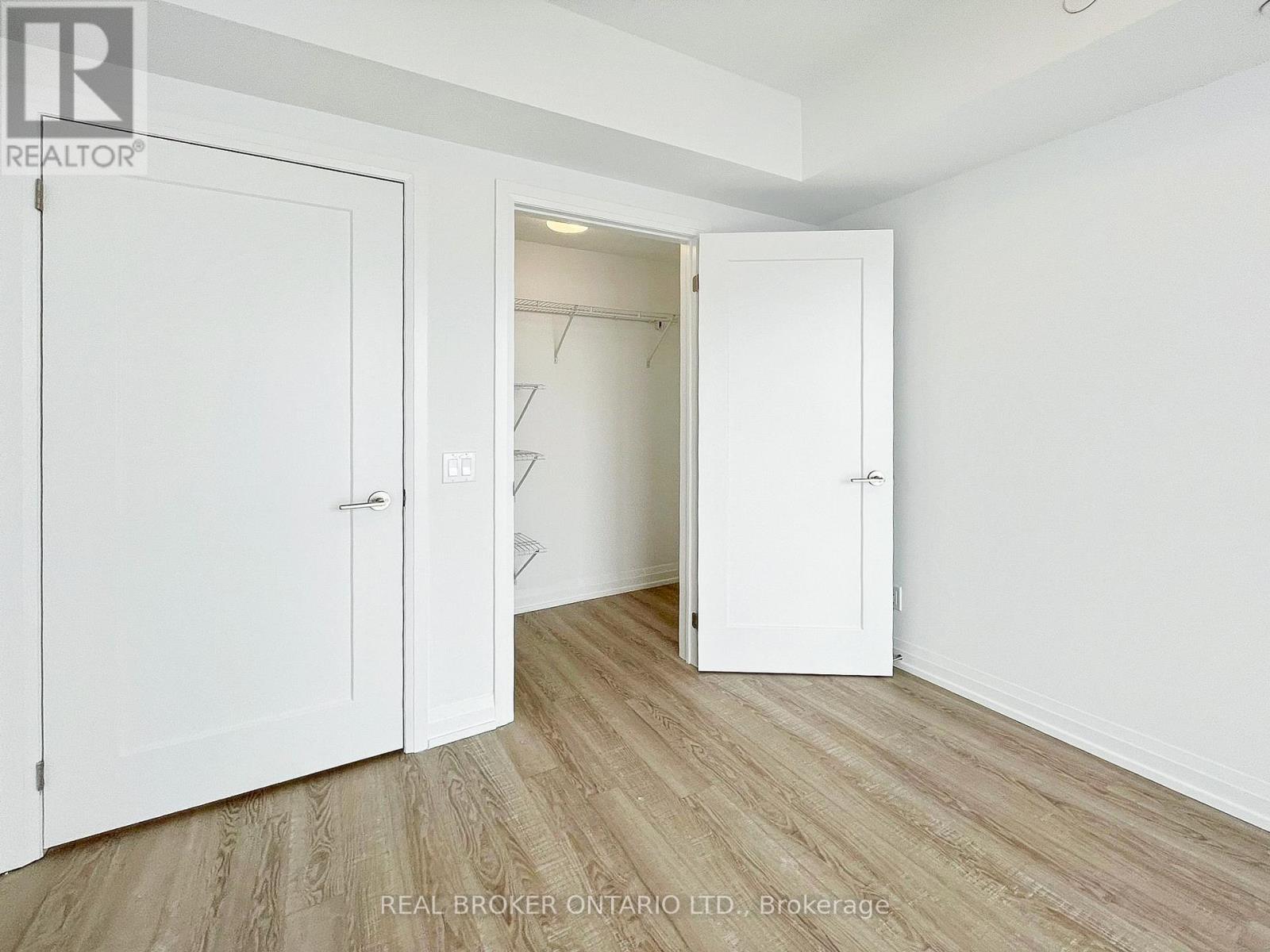 2705 - 286 Main Street, Toronto (East End-Danforth), Ontario  M4C 0B3 - Photo 15 - E12604634