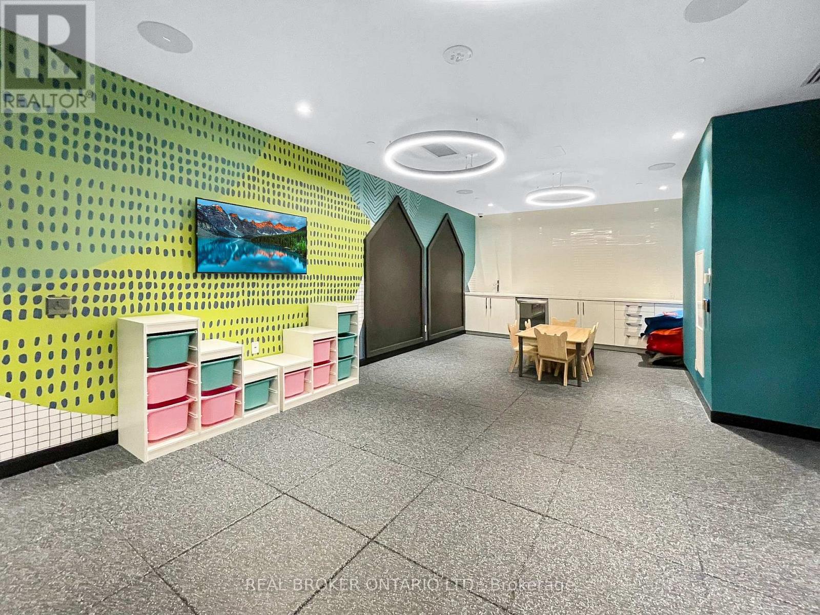 2705 - 286 Main Street, Toronto (East End-Danforth), Ontario  M4C 0B3 - Photo 27 - E12604634