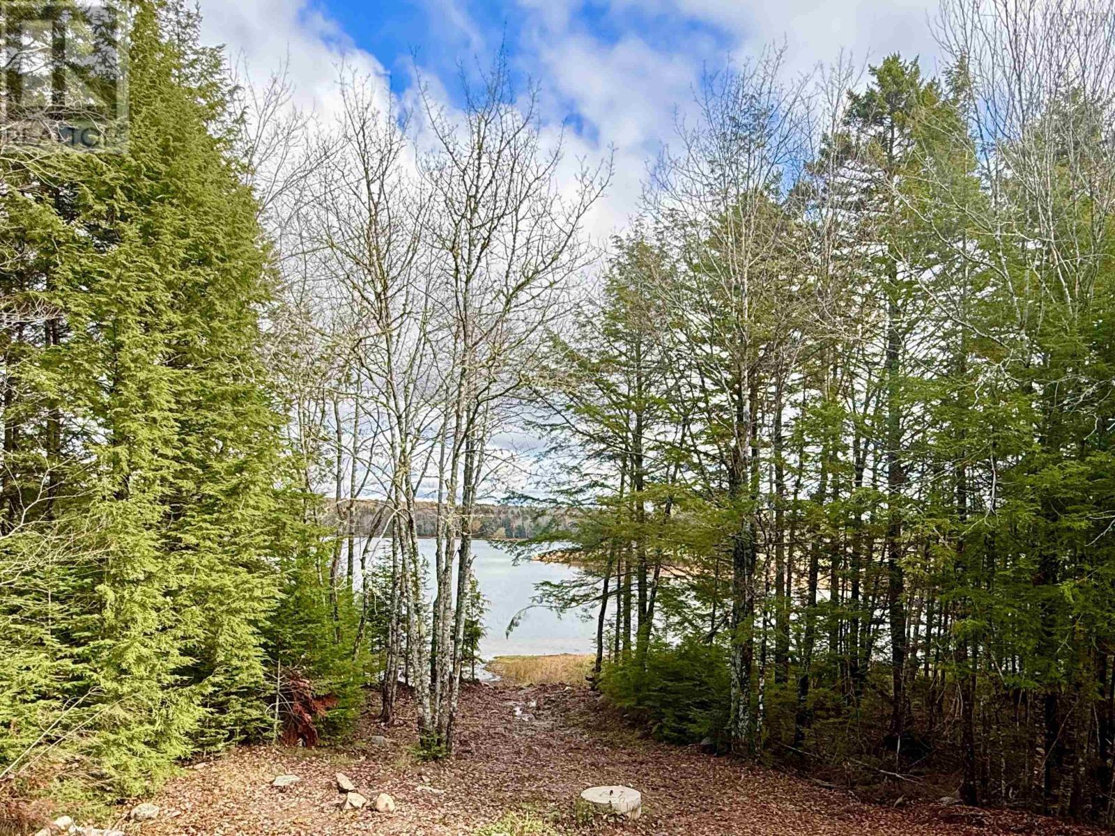 60 Lakeridge Drive, Beaver Bank, Beaver Bank, Nova Scotia  B4G 1C9 - Photo 2 - 202527572