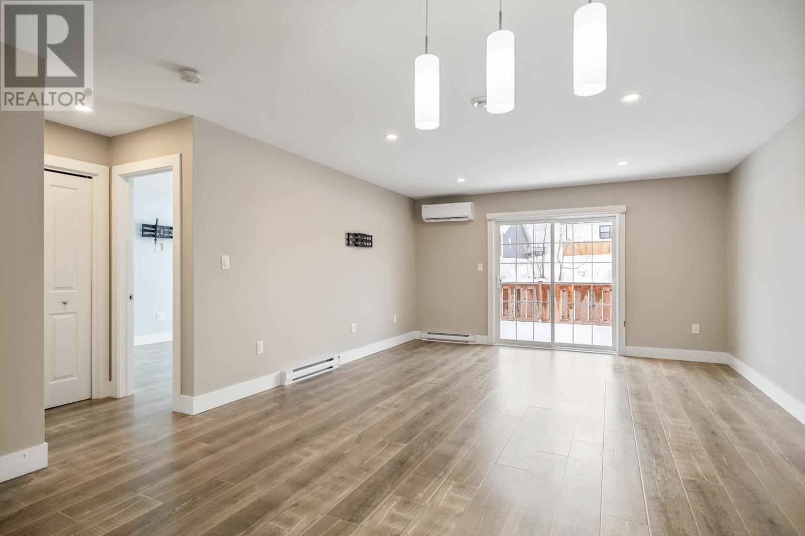 79 East Royalty Road, Charlottetown, Prince Edward Island  C1C 0V6 - Photo 13 - 202529106