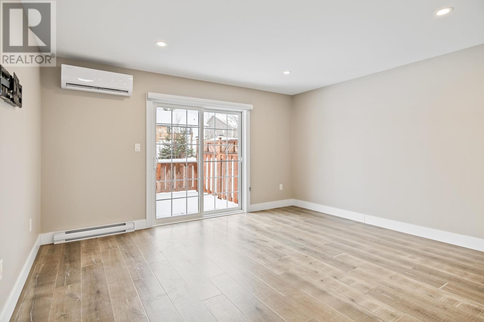 79 East Royalty Road, Charlottetown, Prince Edward Island  C1C 0V6 - Photo 14 - 202529106