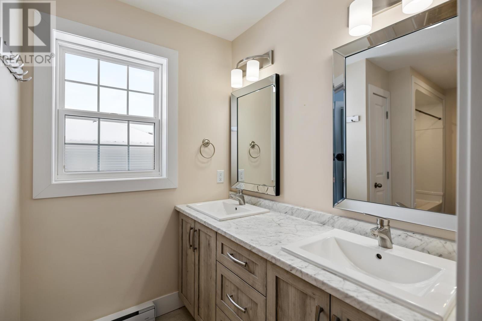 79 East Royalty Road, Charlottetown, Prince Edward Island  C1C 0V6 - Photo 20 - 202529106