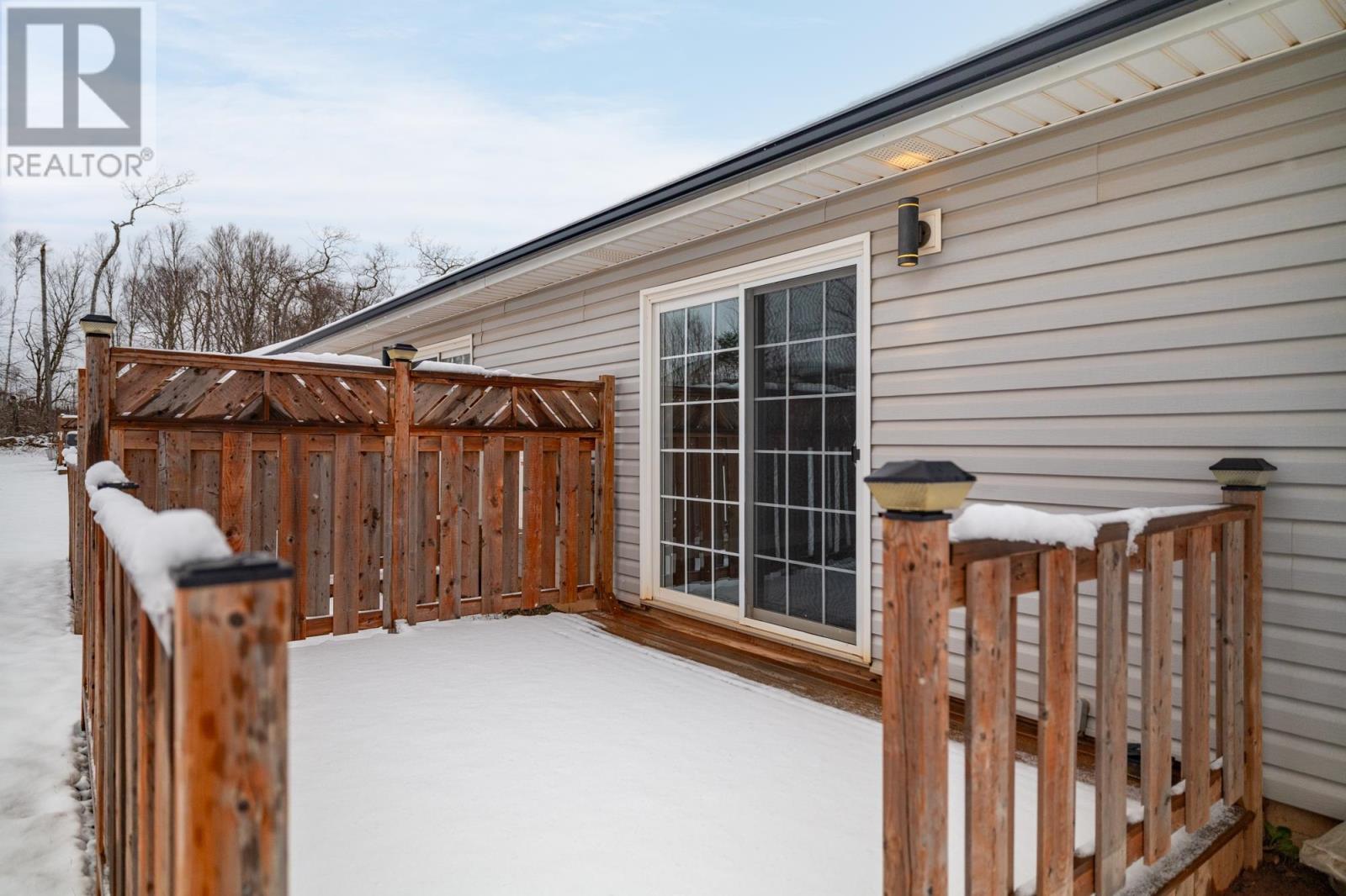 79 East Royalty Road, Charlottetown, Prince Edward Island  C1C 0V6 - Photo 30 - 202529106