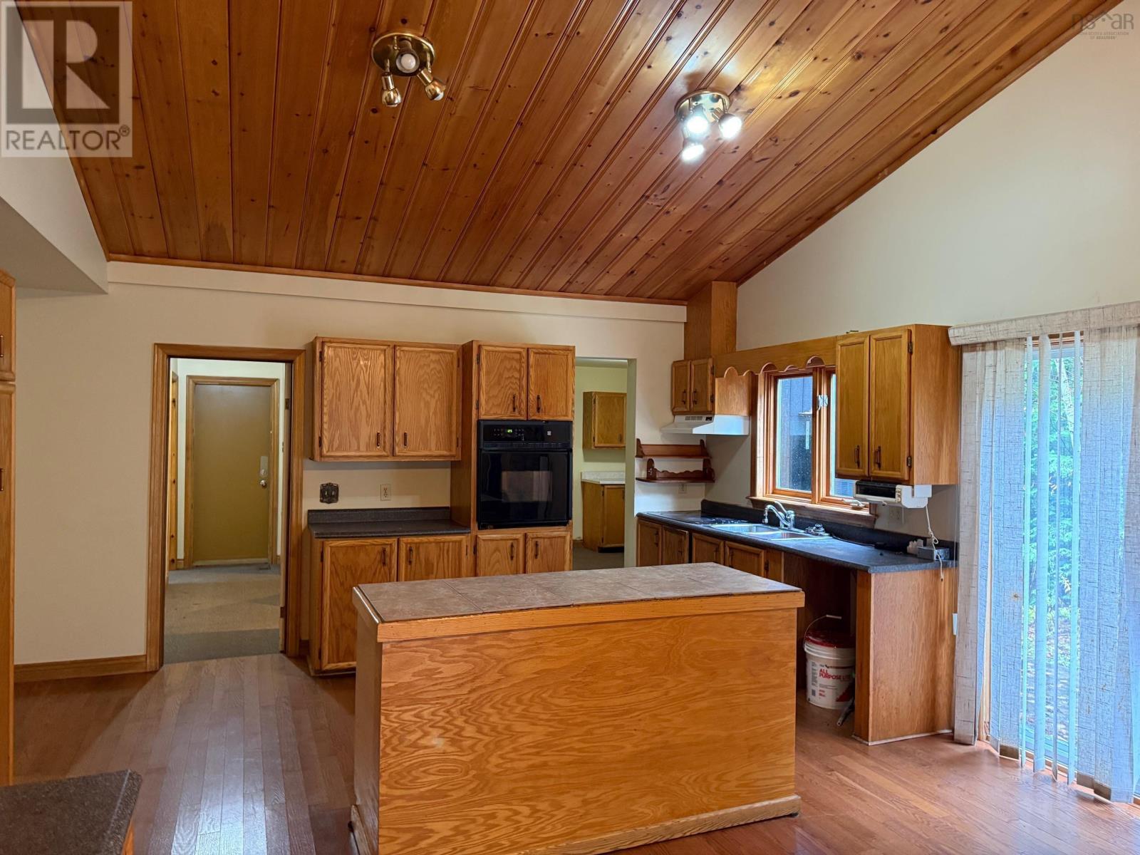 60 Lakeridge Drive, Beaver Bank, Beaver Bank, Nova Scotia  B4G 1C9 - Photo 9 - 202527572