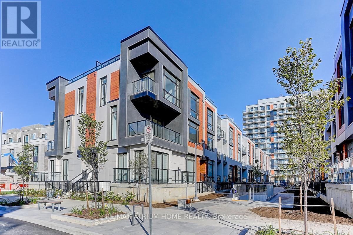 1240 - 10 DAVID EYER ROAD, Richmond Hill, Ontario