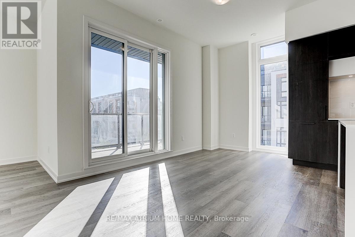 1240 - 10 David Eyer Road, Richmond Hill, Ontario  L4S 0N3 - Photo 12 - N12604646