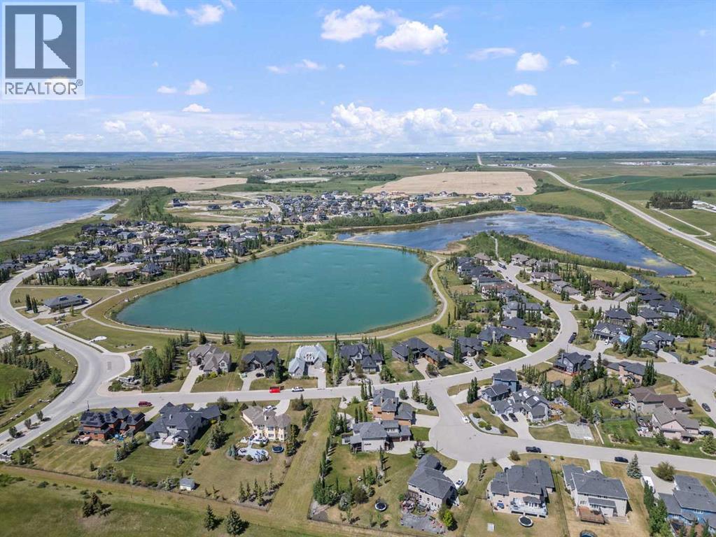 32 Monterra Landing, Rural Rocky View County, Alberta T4C 0G8 - Photo 5 - A2266796