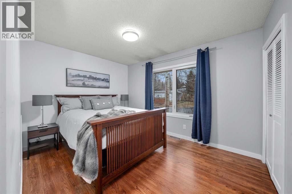 3251 Bearspaw Drive Nw, Calgary, Alberta  T2L 1T1 - Photo 16 - A2270743