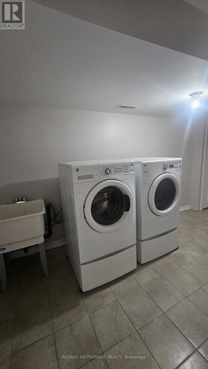 Basement - 54 Amethyst Circle, Brampton, Ontario  L6P 0Z3 - Photo 9 - W12604586