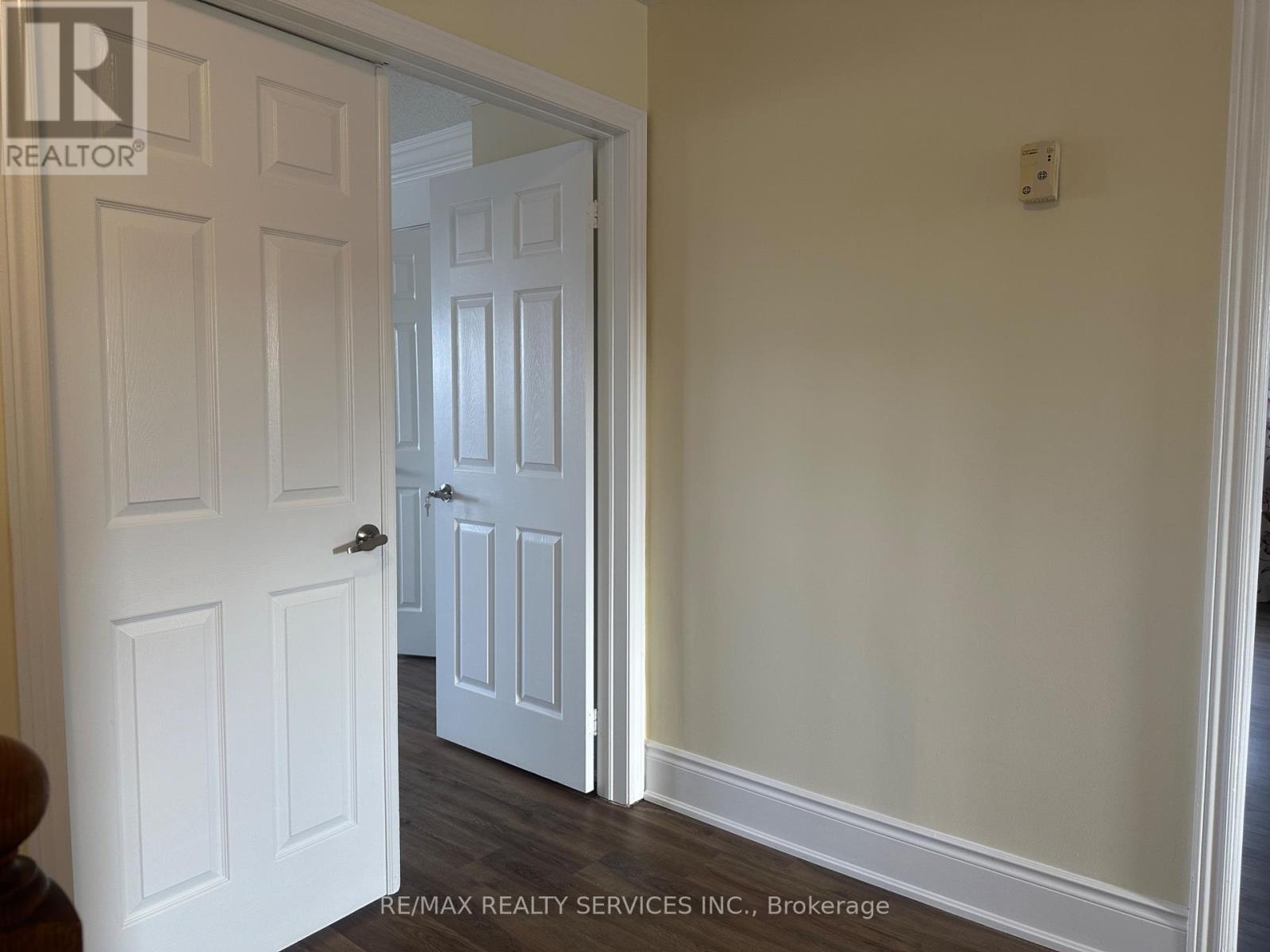 80 Farthingale Crescent, Brampton, Ontario  L7A 1W8 - Photo 14 - W12604594