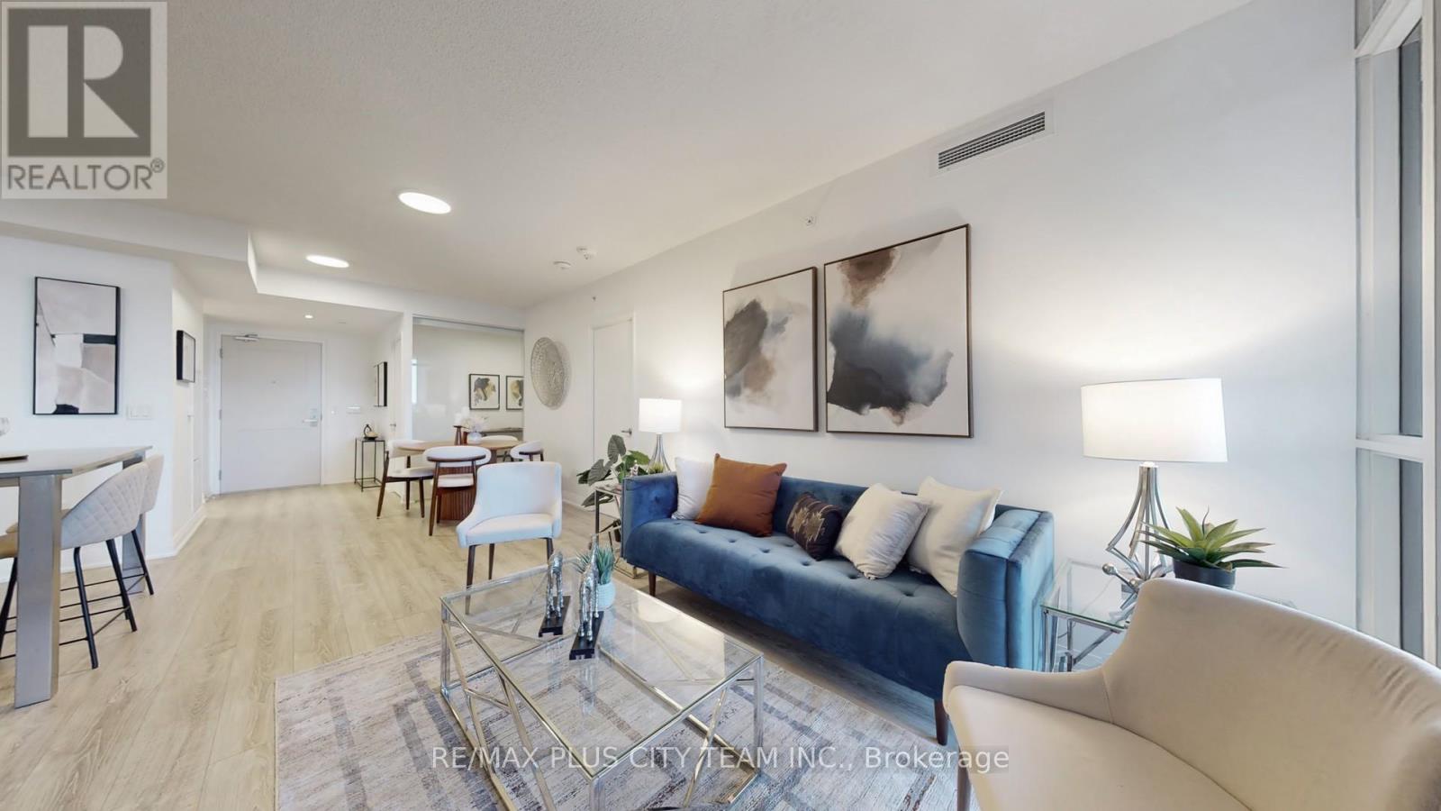 517 - 10 Gibbs Road, Toronto, Ontario  M9B 0E2 - Photo 5 - W12604630