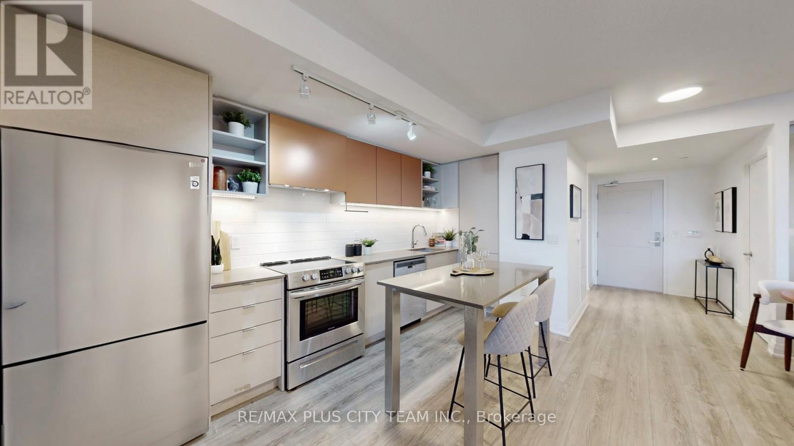 517 - 10 Gibbs Road, Toronto, Ontario  M9B 0E2 - Photo 9 - W12604630