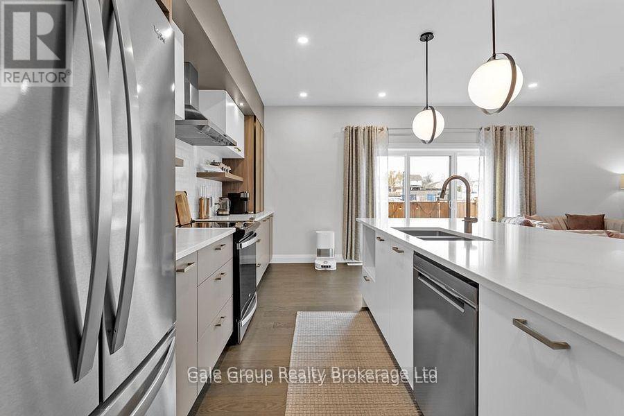 602 - 361 Quarter Town Line, Tillsonburg, Ontario N4G 0K2 - Photo 10 - X12604752