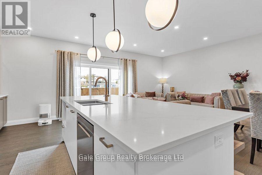 602 - 361 Quarter Town Line, Tillsonburg, Ontario N4G 0K2 - Photo 11 - X12604752