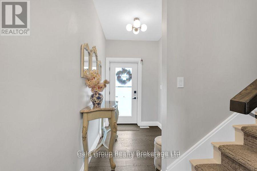 602 - 361 Quarter Town Line, Tillsonburg, Ontario N4G 0K2 - Photo 5 - X12604752