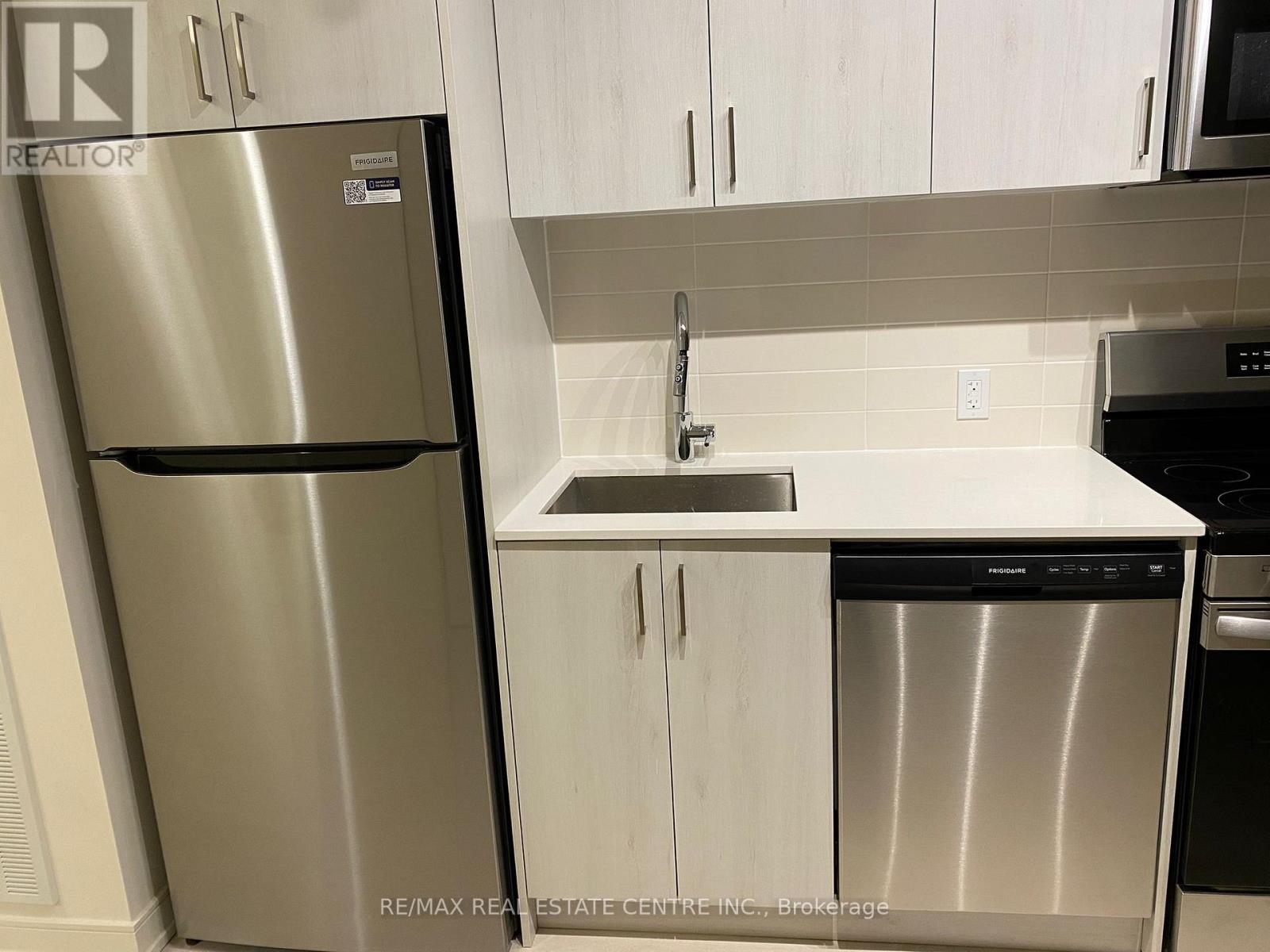 211 - 8020 Derry Road, Milton, Ontario  L9T 3N3 - Photo 23 - W12595166