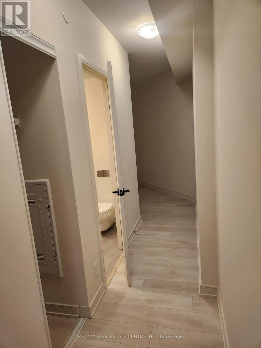 211 - 8020 Derry Road, Milton, Ontario  L9T 3N3 - Photo 7 - W12595166