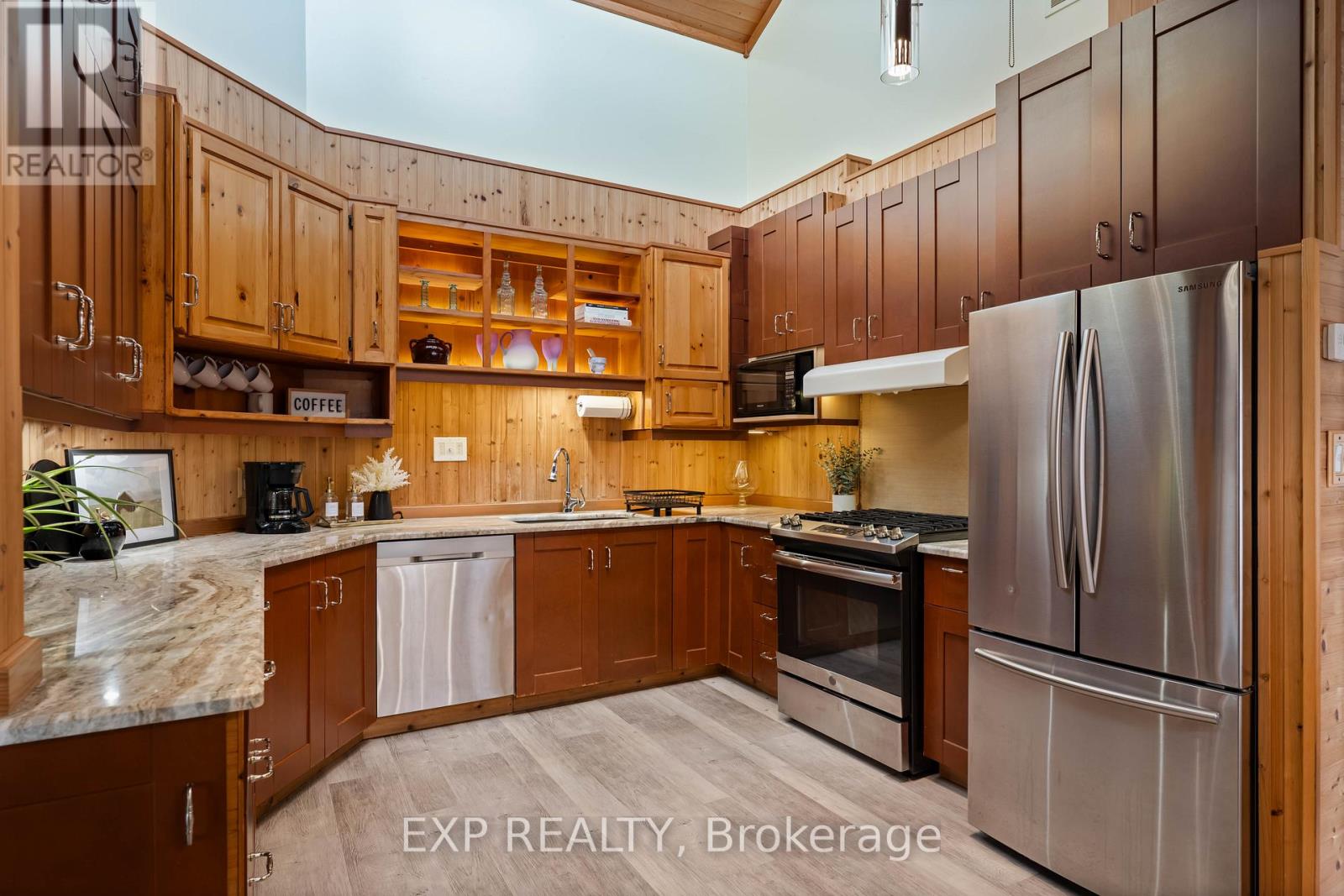 213037 10th Line, Amaranth, Ontario  L9W 0G3 - Photo 15 - X12604574