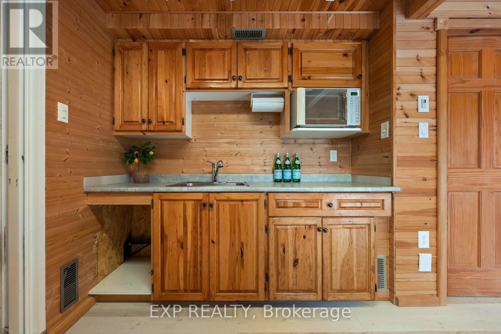 213037 10th Line, Amaranth, Ontario  L9W 0G3 - Photo 27 - X12604574