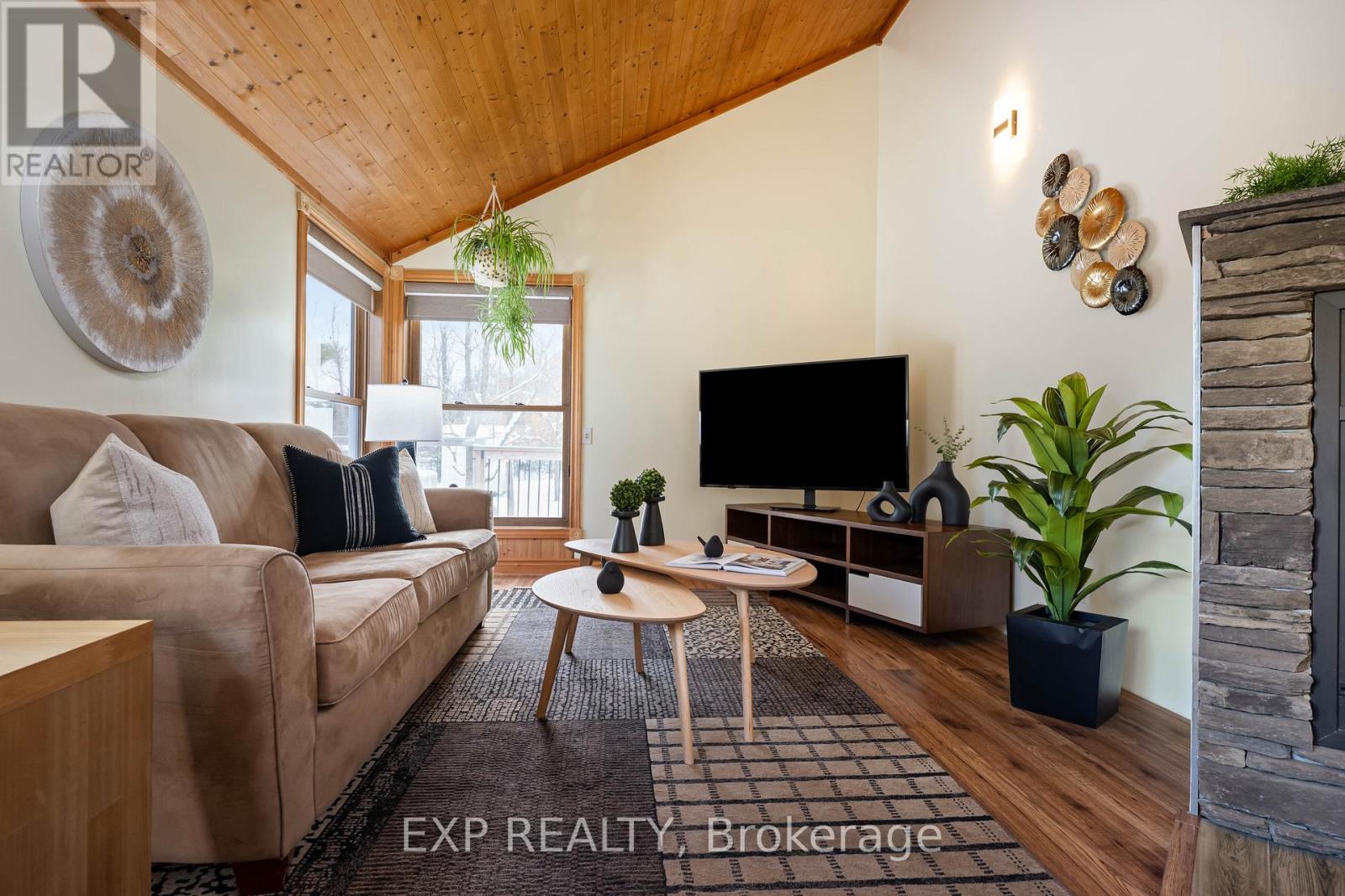 213037 10th Line, Amaranth, Ontario  L9W 0G3 - Photo 7 - X12604574