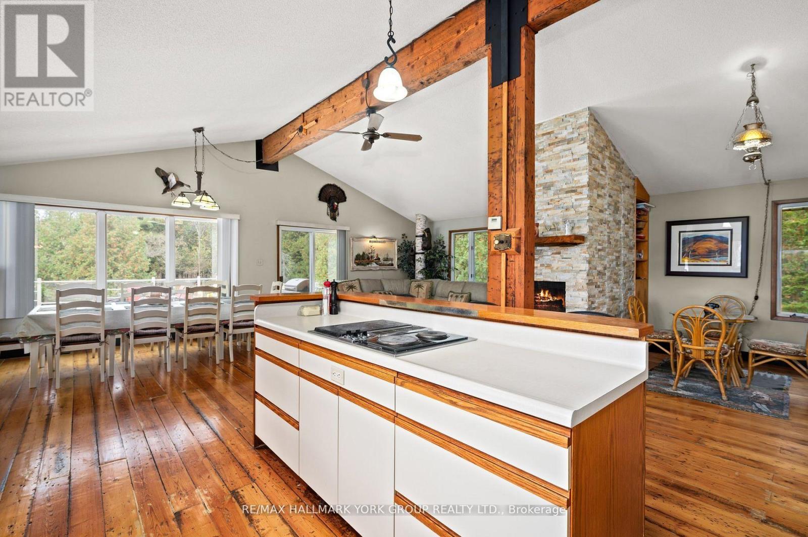 102 Albert Street, Kawartha Lakes, Ontario  K0M 1K0 - Photo 12 - X12604624