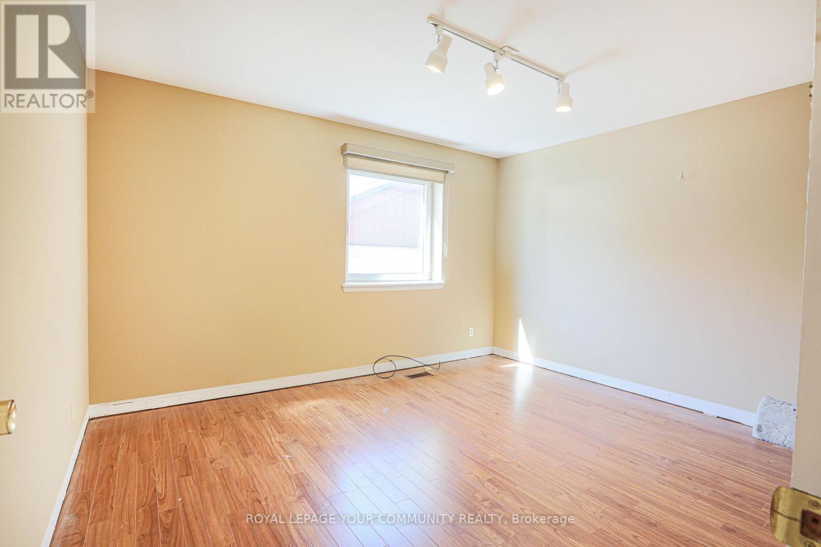 181 King Road, Richmond Hill, Ontario  L4E 2W1 - Photo 12 - N12437829