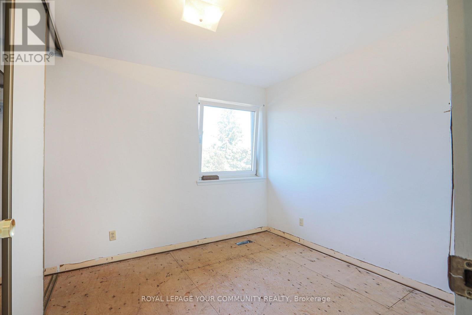 181 King Road, Richmond Hill, Ontario  L4E 2W1 - Photo 24 - N12437829