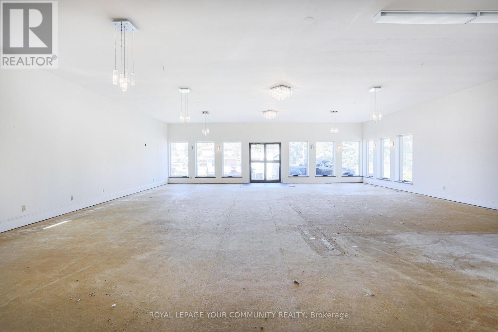 181 King Road, Richmond Hill, Ontario  L4E 2W1 - Photo 8 - N12437829