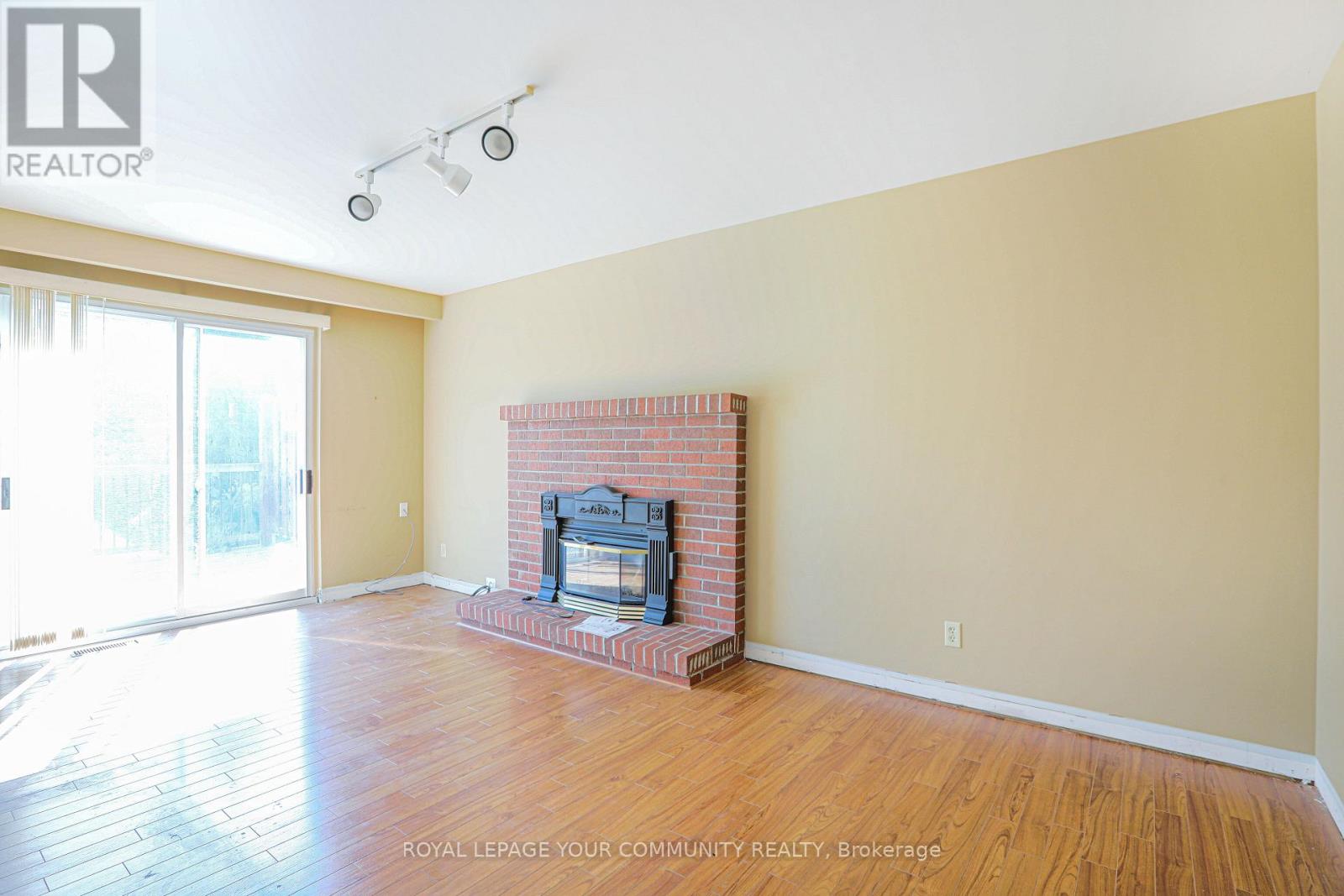 181 King Road, Richmond Hill, Ontario  L4E 2W1 - Photo 13 - N12437829