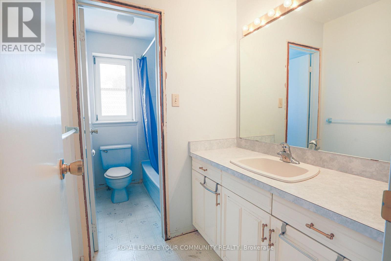 181 King Road, Richmond Hill, Ontario  L4E 2W1 - Photo 29 - N12437829