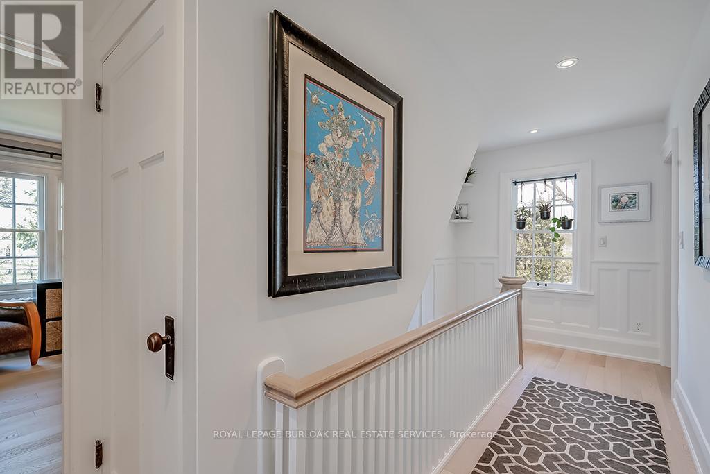 1060 Mohawk Road, Burlington, Ontario  L7T 3M6 - Photo 21 - W12137496