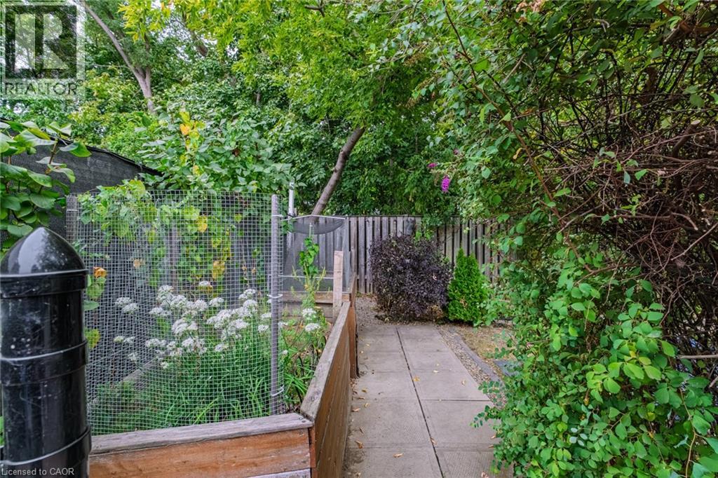 5 Dalhousie Avenue, Hamilton, Ontario  L8L 3J4 - Photo 8 - 40770226