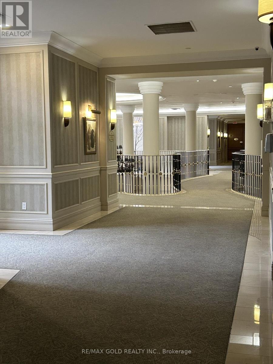 2119 - 25 Kingsbridge Garden, Mississauga, Ontario  L5R 4B1 - Photo 10 - W12430332