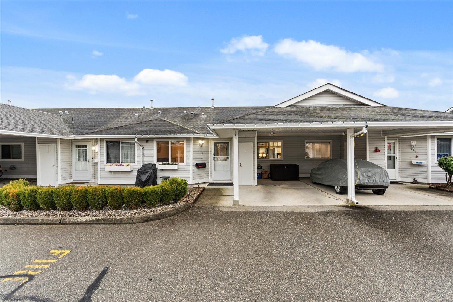 254 7610 Evans Road, Sardis West Vedder, Chilliwack, British Columbia  V2R 2Z5 - Photo 2 - R3072348