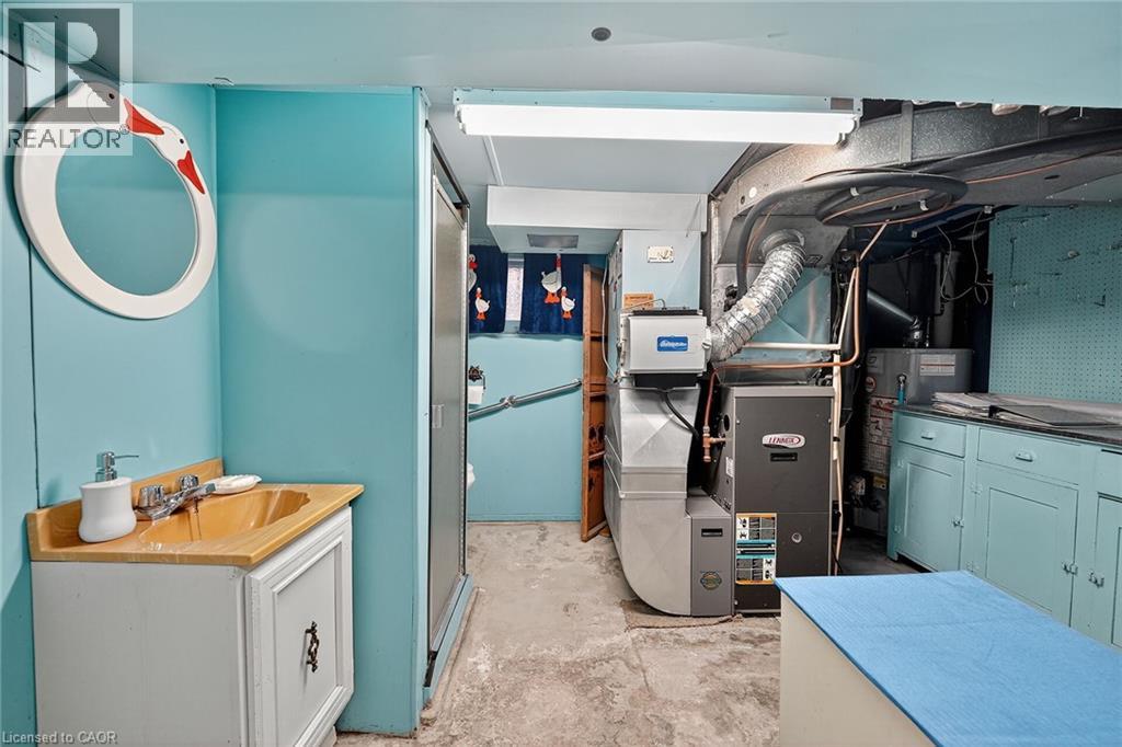 72 London Street N, Hamilton, Ontario  L8H 4B5 - Photo 25 - 40786658