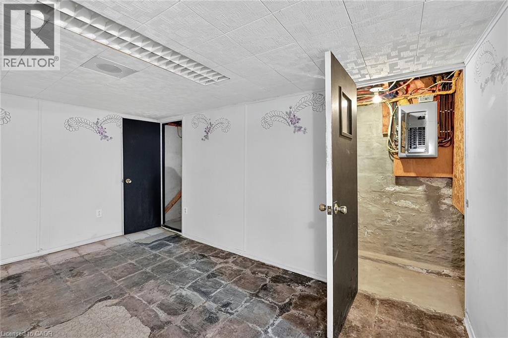 72 London Street N, Hamilton, Ontario  L8H 4B5 - Photo 27 - 40786658