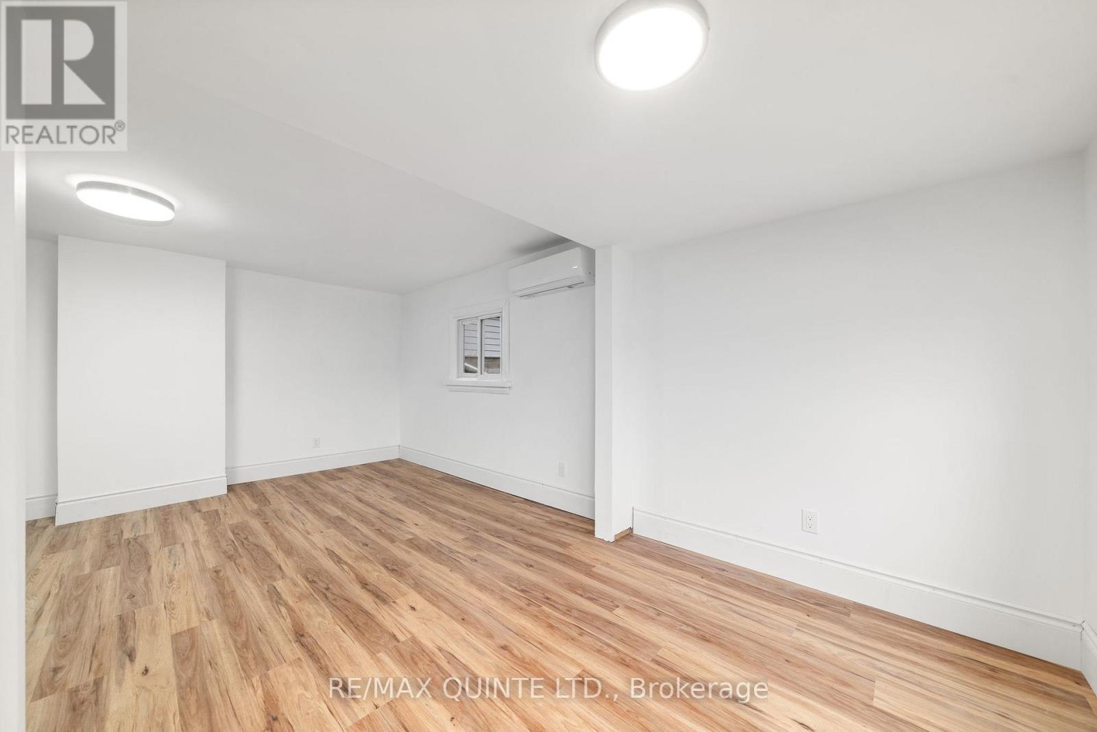 78 Wallbridge Cres Crescent, Belleville, Ontario  K8P 1Z4 - Photo 8 - X12604676