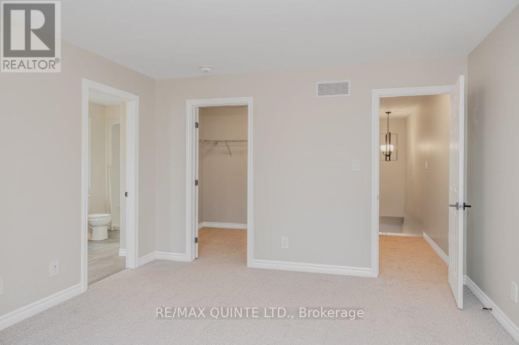 1 Miramichi Street, Belleville (Thurlow Ward), Ontario  K8N 0T3 - Photo 14 - X12604780