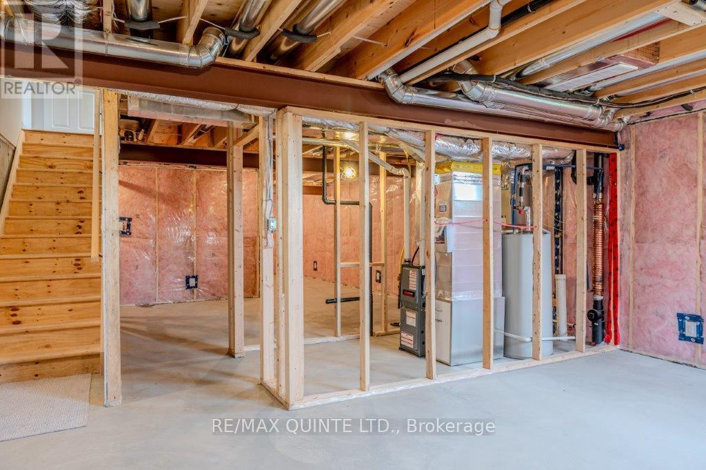 1 Miramichi Street, Belleville (Thurlow Ward), Ontario  K8N 0T3 - Photo 21 - X12604780