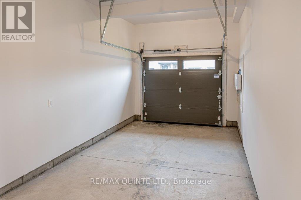 1 Miramichi Street, Belleville (Thurlow Ward), Ontario  K8N 0T3 - Photo 23 - X12604780