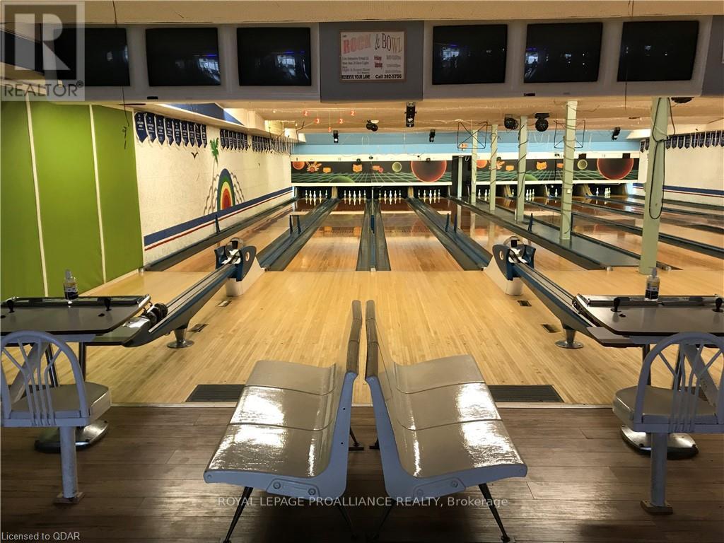 31-33 Dundas Street E, Quinte West (Trenton Ward), Ontario  K8V 1K6 - Photo 6 - X12604788