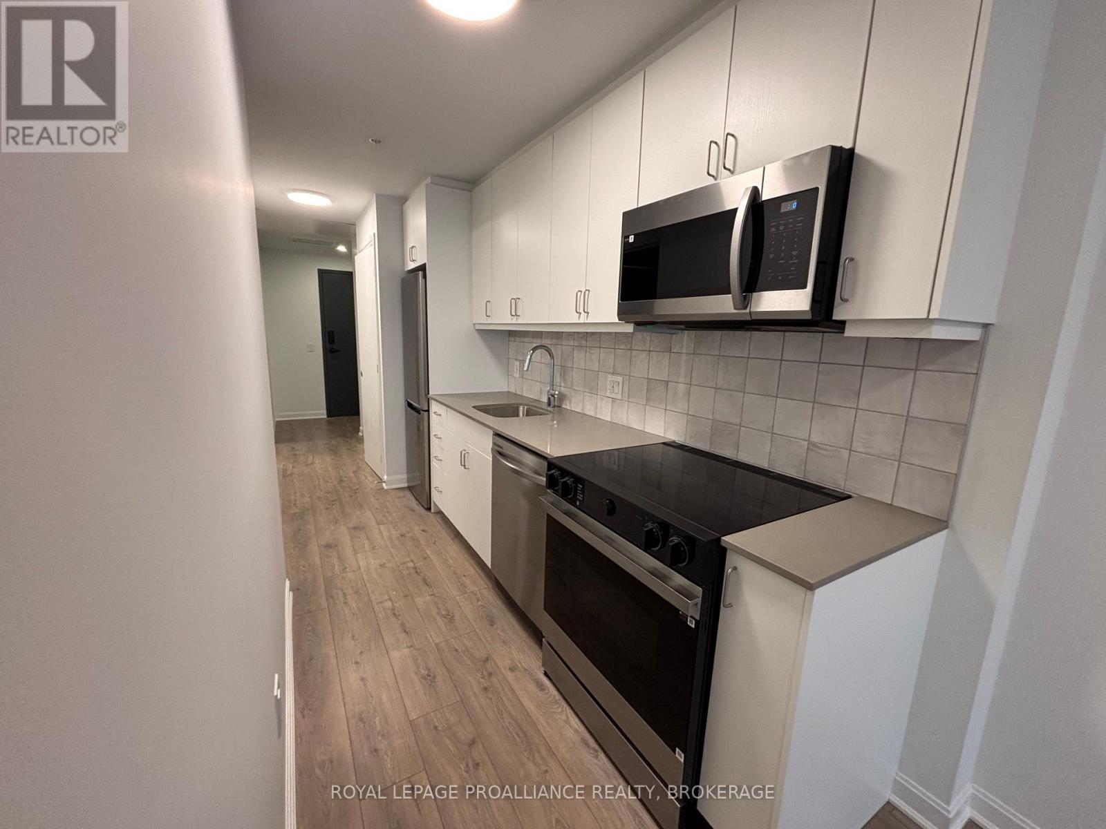 304 - 223 Princess Street, Kingston, Ontario  K7L 0G8 - Photo 16 - X12604716