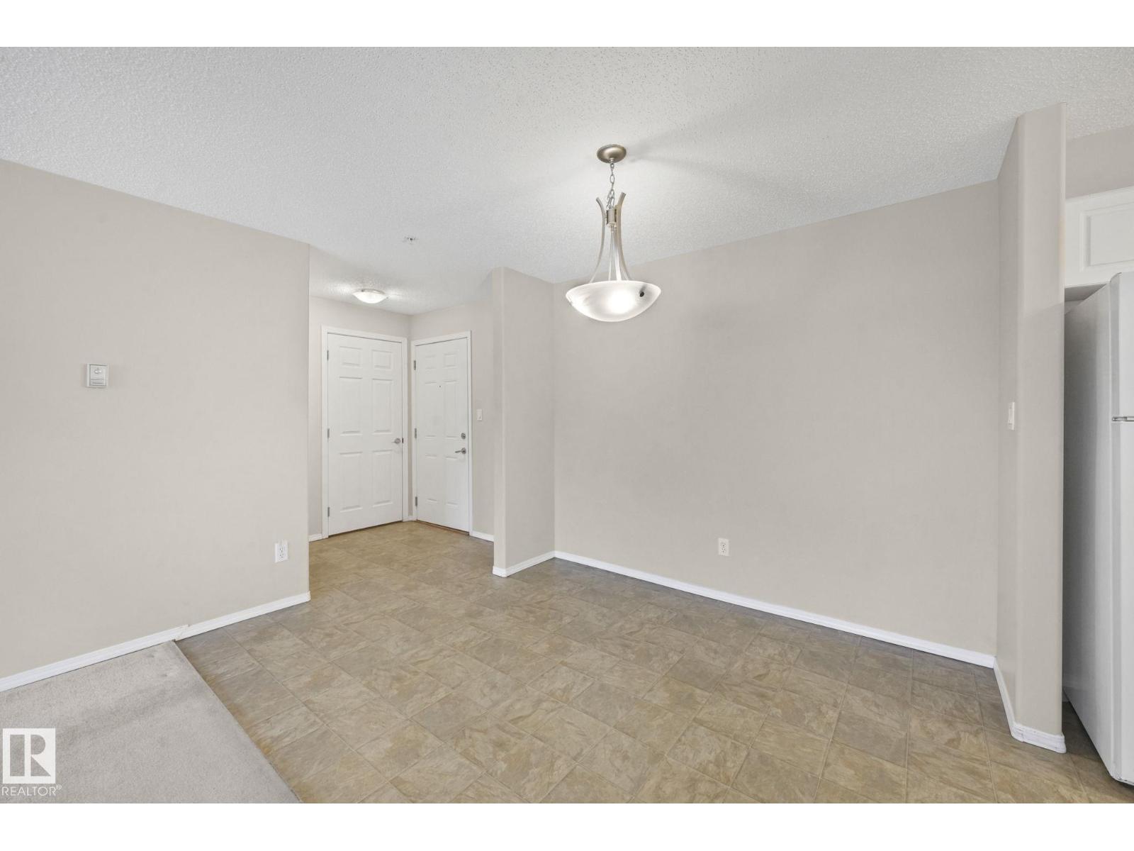 #216 13625 34 St Nw, Edmonton, Alberta  T5A 0E3 - Photo 5 - E4467504