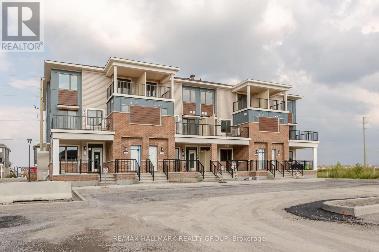 290 ZENITH PRIVATE, Ottawa, Ontario