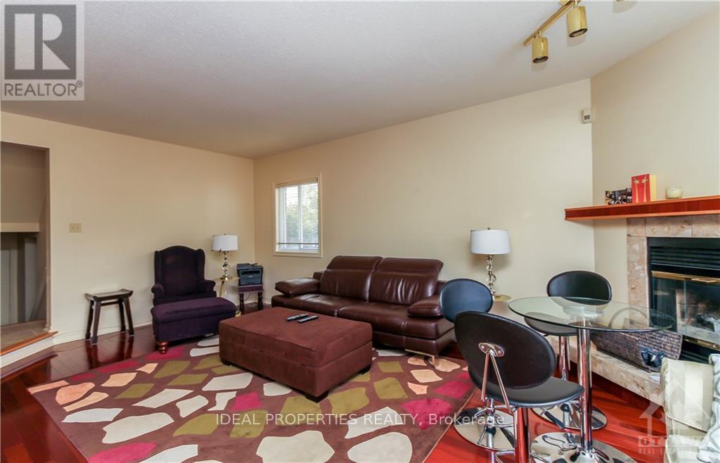 39 Huntings End Avenue, Ottawa, Ontario  K2M 1R2 - Photo 7 - X12604710